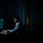 Los “noctámbulos” tienen una menor capacidad para quemar grasa y un mayor riesgo de enfermedad cardíaca