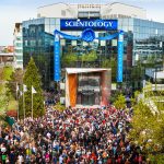Francia, la Iglesia de Scientology inaugura su lugar de culto más grande en Europa