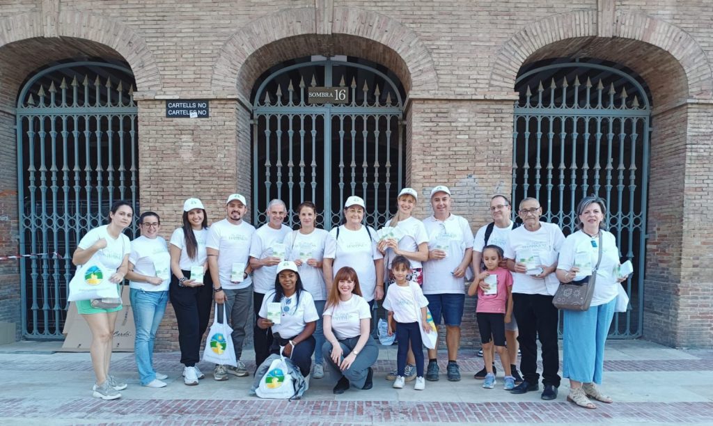 17.000 ejemplares de El Camino a la Felicidad impactan Valencia