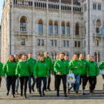 Una pareja húngara lidera el renacimiento nacional de los valores morales con un documental galardonado en la TV de Scientology