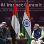 Khaled bin Mohamed bin Zayed représente le président des Émirats arabes unis au Sommet mondial sur l’impact de l’intelligence artificielle à New Delhi.