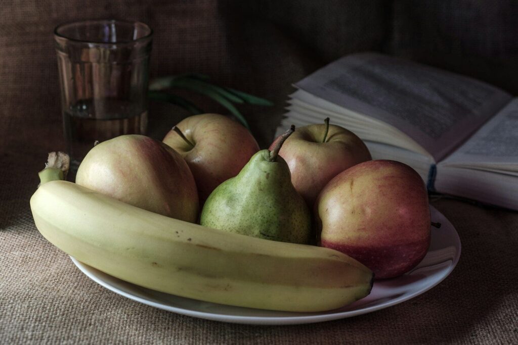 Le paradoxe des prix : pourquoi les pommes britanniques coûtent plus cher que les bananes importées