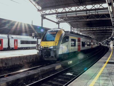 El ferrocarril ofrece una gran oportunidad para que Europa reduzca las emisiones del transporte, ya que el transporte por carretera sigue dominando | Comunicados de prensa